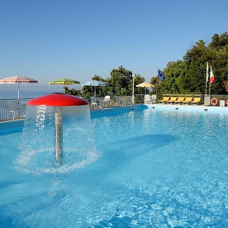 Casa Fatebenefratelli Hotel Varazze Luaran gambar